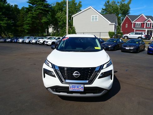 Used 2023 Nissan Rogue S AWD/4WD image 7