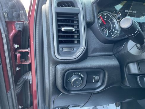 Used 2022 RAM 2500 Tradesman image 21