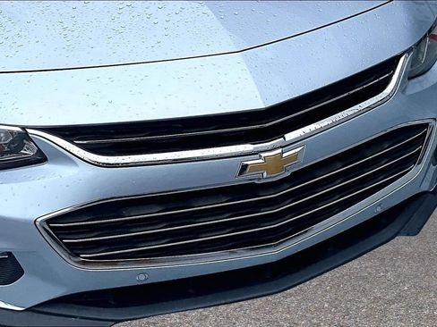 Used 2017 Chevrolet Malibu LT w/ Leather Package FWD image 32