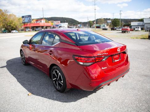 Used 2024 Nissan Sentra SV image 7