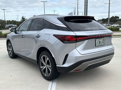 Used 2025 Lexus RX 350 Premium FWD image 10