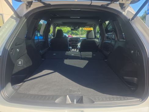 Used 2023 Honda Passport EX-L image 17