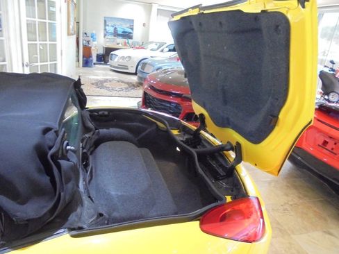 Used 2007 Pontiac Solstice Convertible RWD image 28