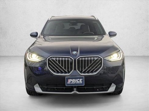Used 2025 BMW X3 xDrive30i w/ Premium Package image 2