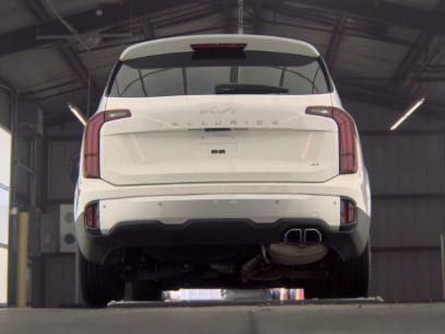 Used 2024 Kia Telluride S AWD/4WD image 7