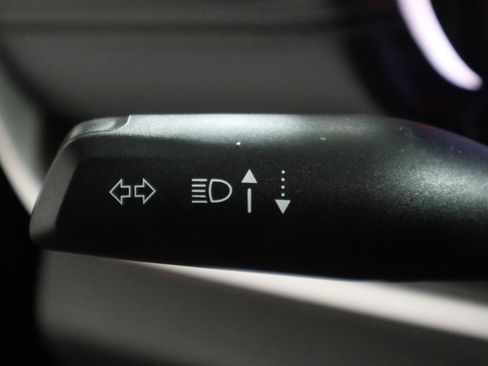 Used 2025 Jeep Grand Cherokee Limited image 29