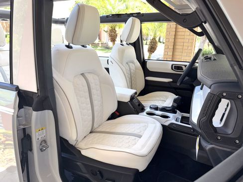 Used 2026 Ford Bronco Outer Banks AWD/4WD image 22