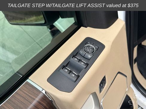 Used 2015 Ford F150 Lariat image 13