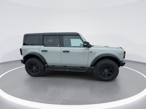 Used 2024 Ford Bronco Wildtrak AWD/4WD image 9