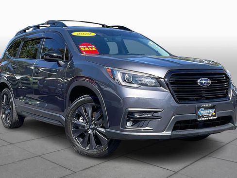 Used 2022 Subaru Ascent Onyx Edition image 3