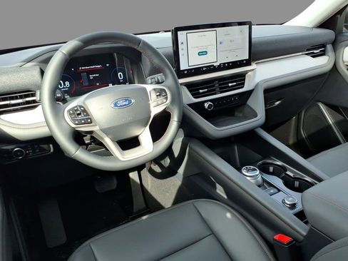 New 2026 Ford Explorer Active image 6