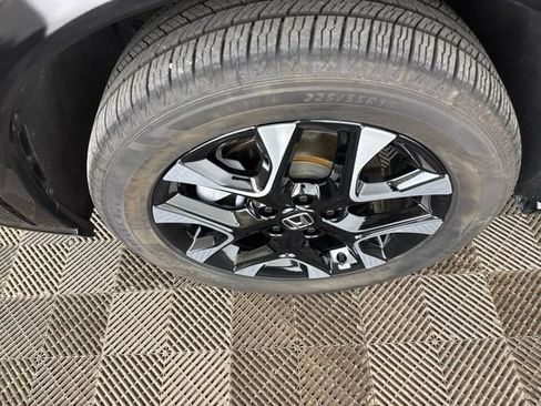 Certified 2026 Honda HR-V EX-L image 33