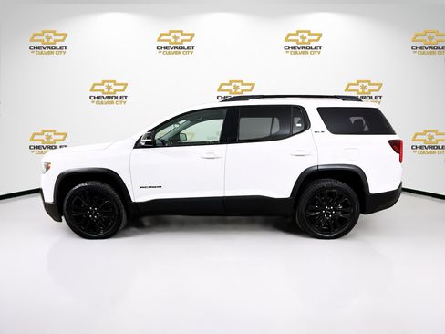 Used 2023 GMC Acadia SLE w/ Driver Convenience Package FWD image 5