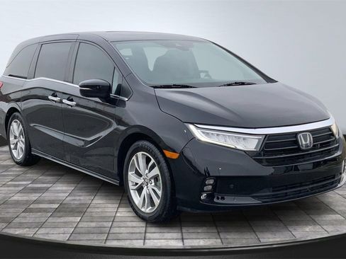 Used 2022 Honda Odyssey Touring image 3