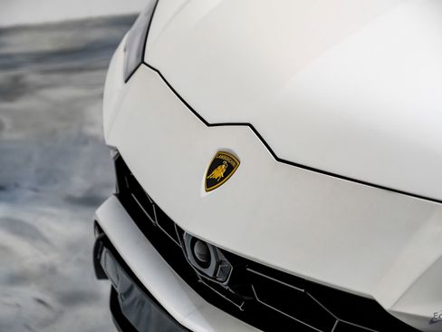 Used 2022 Lamborghini Urus Park Assist 23 Taigete Wheels image 32