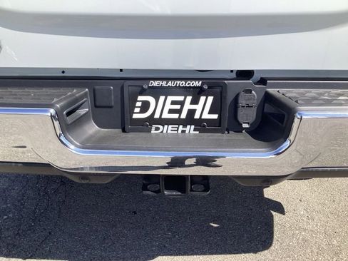 New 2026 RAM 2500 Big Horn AWD/4WD image 15