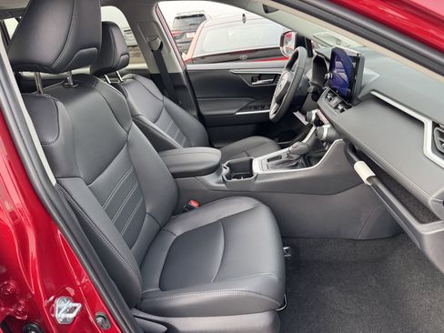 New 2025 Toyota RAV4 XLE Premium image 8