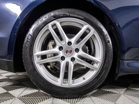 Used 2012 Porsche Panamera 4S image 42