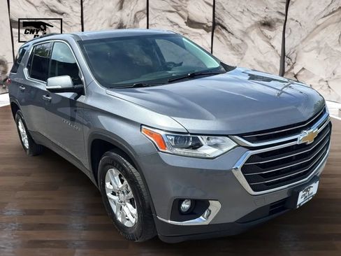 Used 2019 Chevrolet Traverse LT AWD/4WD image 1