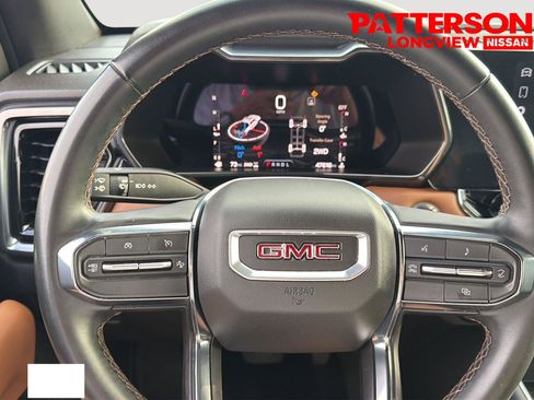 Used 2023 GMC Canyon AT4 w/ Technology Package AWD/4WD image 16