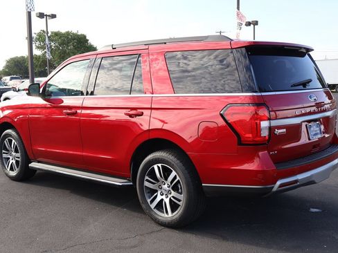 Certified 2022 Ford Expedition XLT RWD image 18