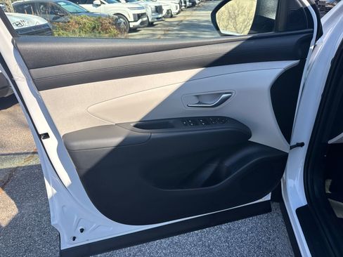 New 2026 Hyundai Tucson SEL image 10