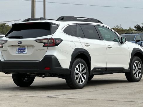 New 2025 Subaru Outback Premium image 3