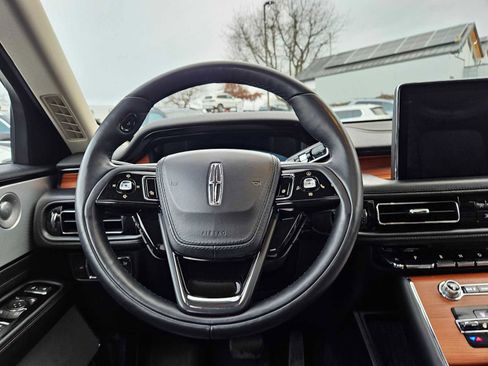 Used 2020 Lincoln Aviator Reserve w/ Equipment Group 202A image 21