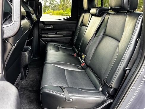 Certified 2025 Toyota Tacoma TRD Off-Road image 25