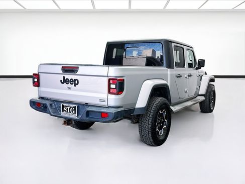Used 2020 Jeep Gladiator Overland AWD/4WD image 4