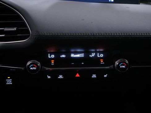 Used 2023 MAZDA MAZDA3 s image 13