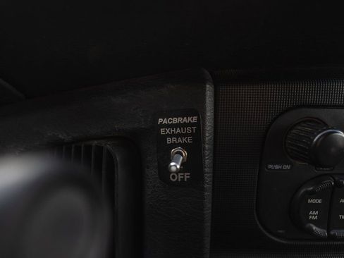 Used 2005 Dodge Ram 2500 Truck SLT w/ Trailer Tow Group image 16