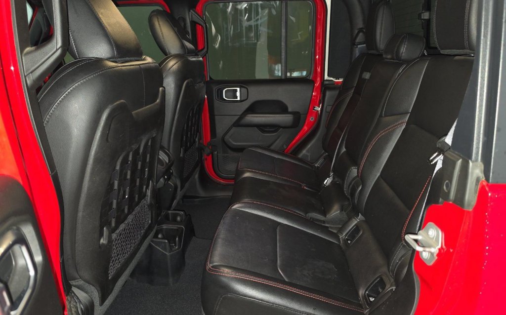 Used 2020 Jeep Gladiator Rubicon AWD/4WD image 9