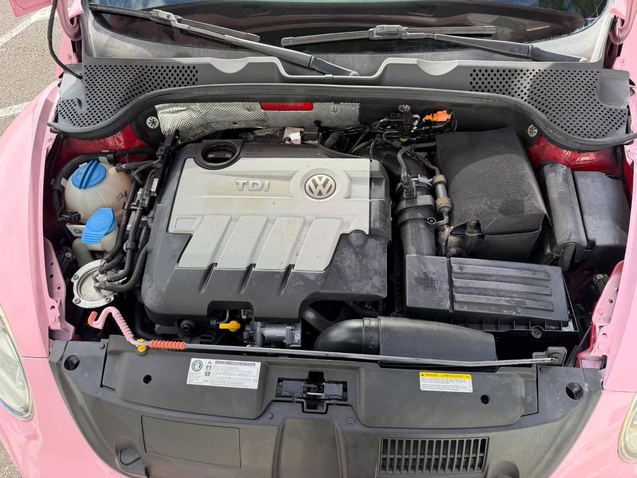 Used 2014 Volkswagen Beetle TDI FWD image 18