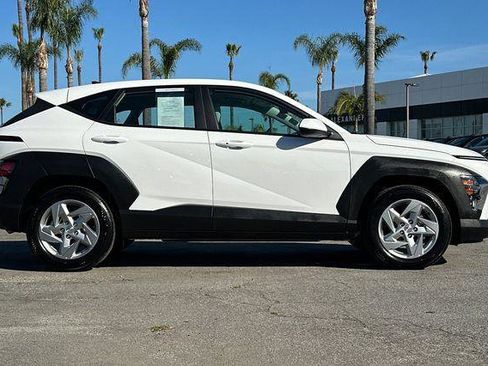 Certified 2026 Hyundai Kona SE image 3