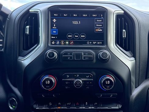Used 2021 Chevrolet Silverado 1500 LT w/ Texas Edition Plus AWD/4WD image 17