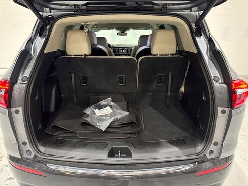 Used 2019 Buick Enclave Essence image 64