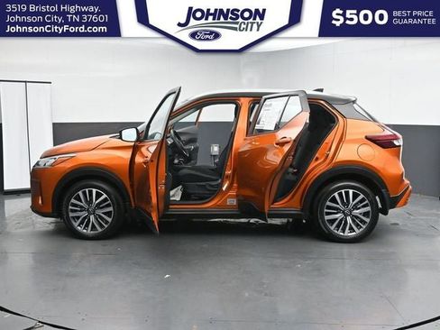 Used 2024 Nissan Kicks SV FWD image 37