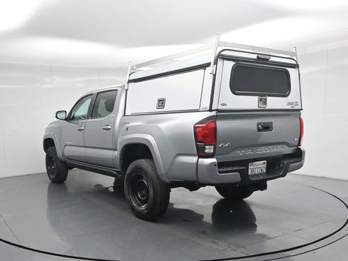 Used 2020 Toyota Tacoma SR5 AWD/4WD image 27