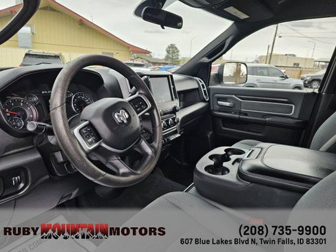 Used 2022 RAM 3500 Big Horn AWD/4WD image 16