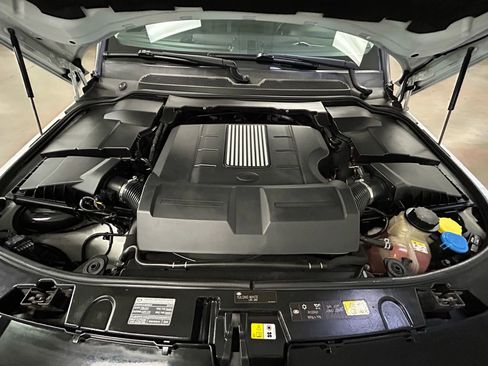 Used 2016 Land Rover LR4 HSE LUX image 23