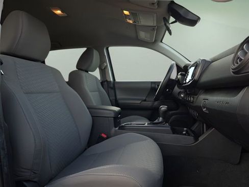 Used 2023 Toyota Tacoma SR image 15