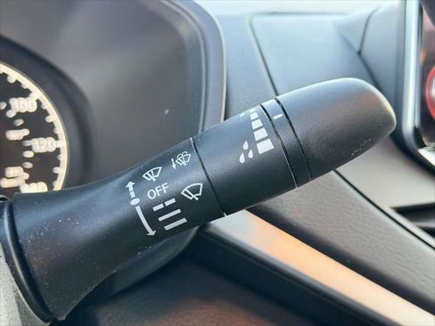 Used 2025 Nissan Altima 2.5 S image 24