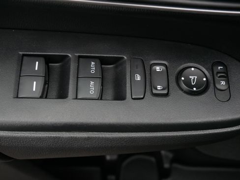 Used 2022 Honda CR-V Touring image 20