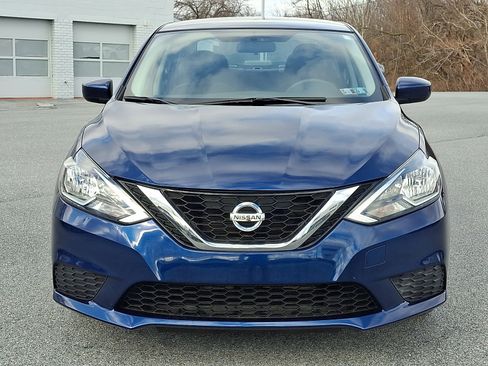 Used 2017 Nissan Sentra SV image 2