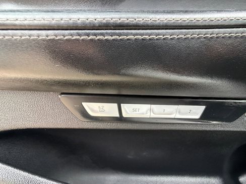 Used 2016 BMW 740i RWD image 21
