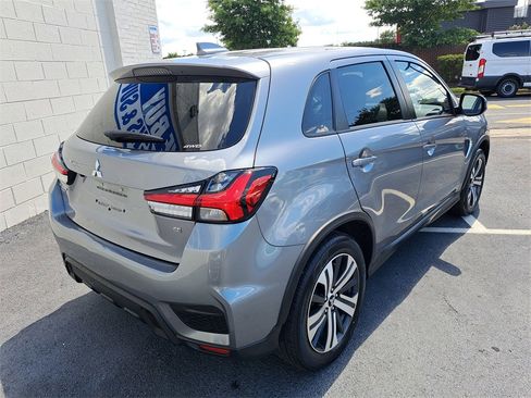 Used 2024 Mitsubishi Outlander Sport SE image 6