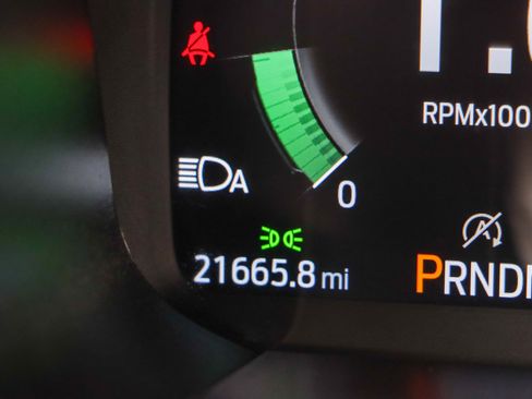 Used 2025 Ford Explorer ST image 16