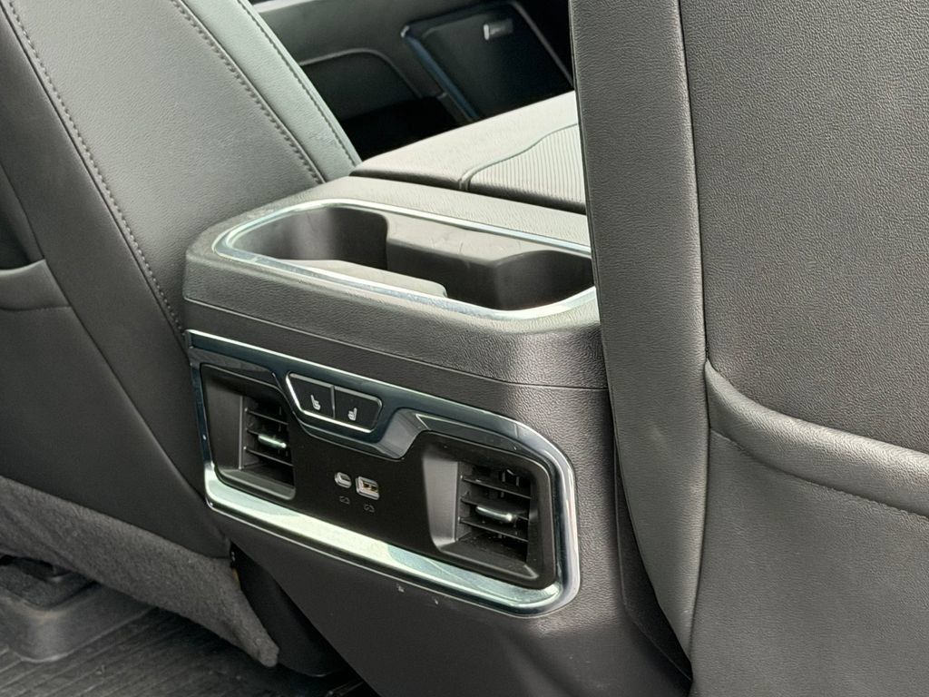 Certified 2024 Chevrolet Silverado 1500 LTZ AWD/4WD image 15