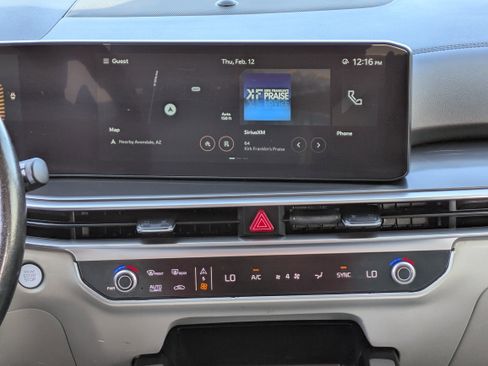 Certified 2025 Kia Sorento S image 21